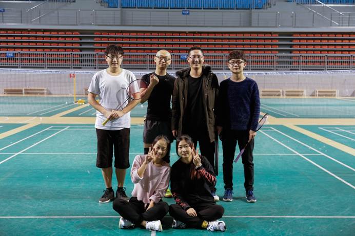 说明: C:\Users\lx\Desktop\研究生网站\华体会平台研究生羽毛球比赛\微信图片_20190328141316.jpg