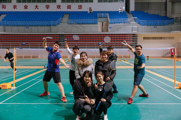 说明: C:\Users\lx\Desktop\研究生网站\华体会平台研究生羽毛球比赛\微信图片_20190328141233.jpg