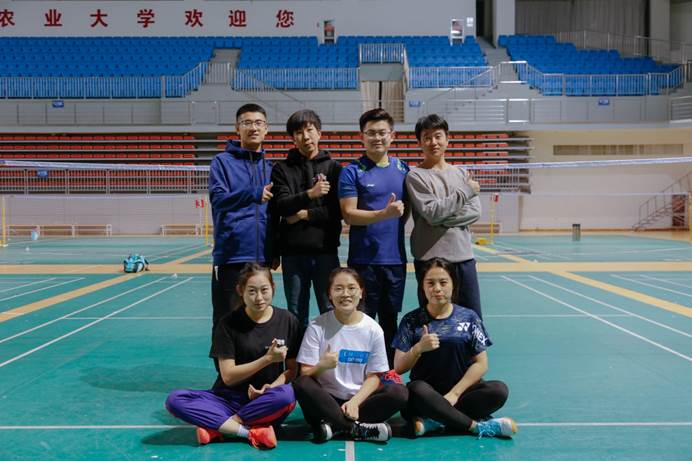 说明: C:\Users\lx\Desktop\研究生网站\华体会平台研究生羽毛球比赛\微信图片_20190328141325.jpg